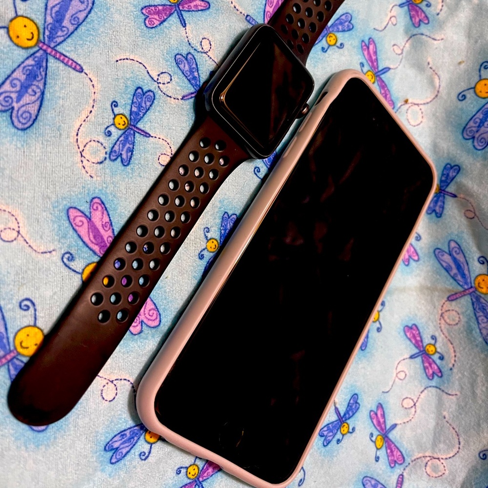iPhone 7 plus 256gb and Apple watch series 2